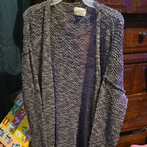 !!. Ladies XL Black and White Knit Cardigan